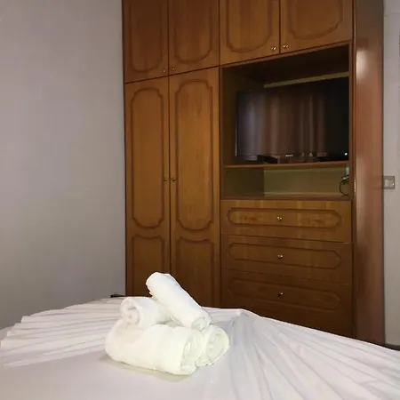 Kreshnik * Ksamil