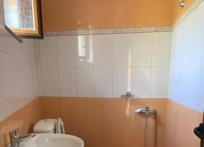 Kreshnik 公寓 卡萨米尔